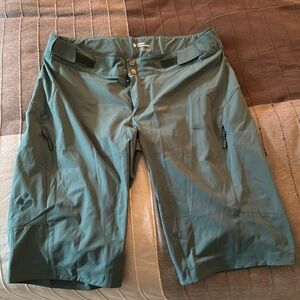 Sweet Protection MTB Shorts